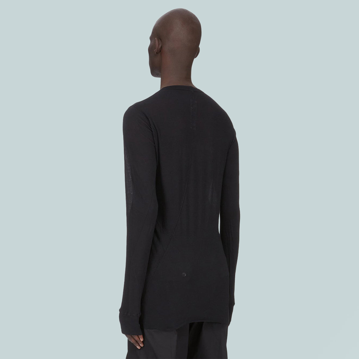 Basic LS T Black