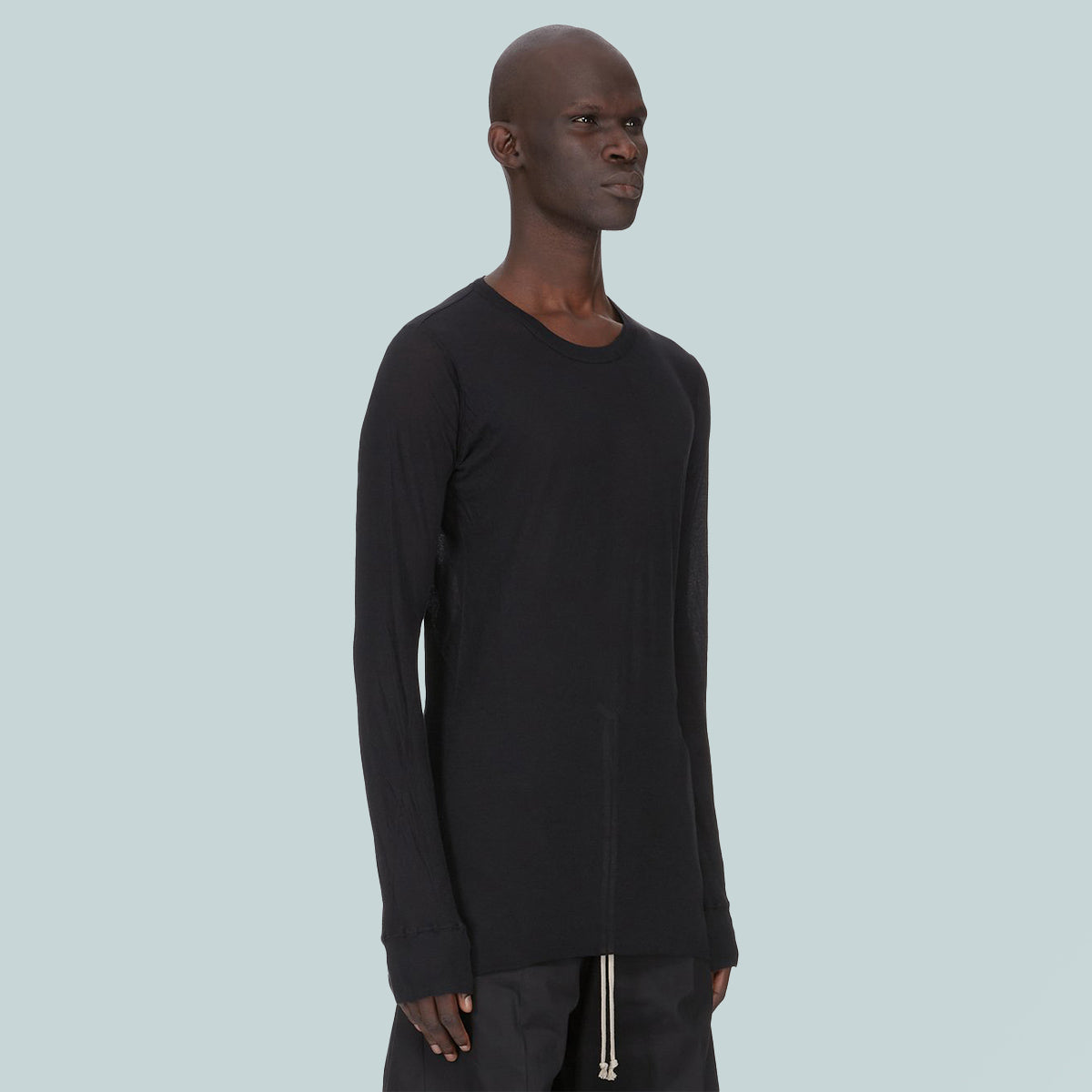 Basic LS T Black